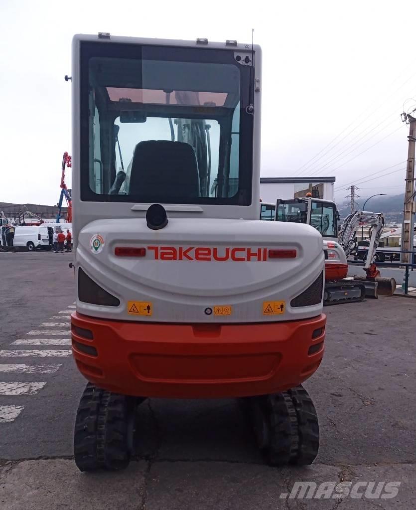 Takeuchi TB 230 Minigravemaskiner