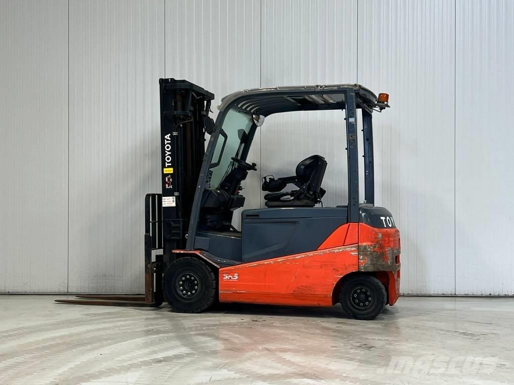 Toyota 8FBMT25 El gaffeltrucks
