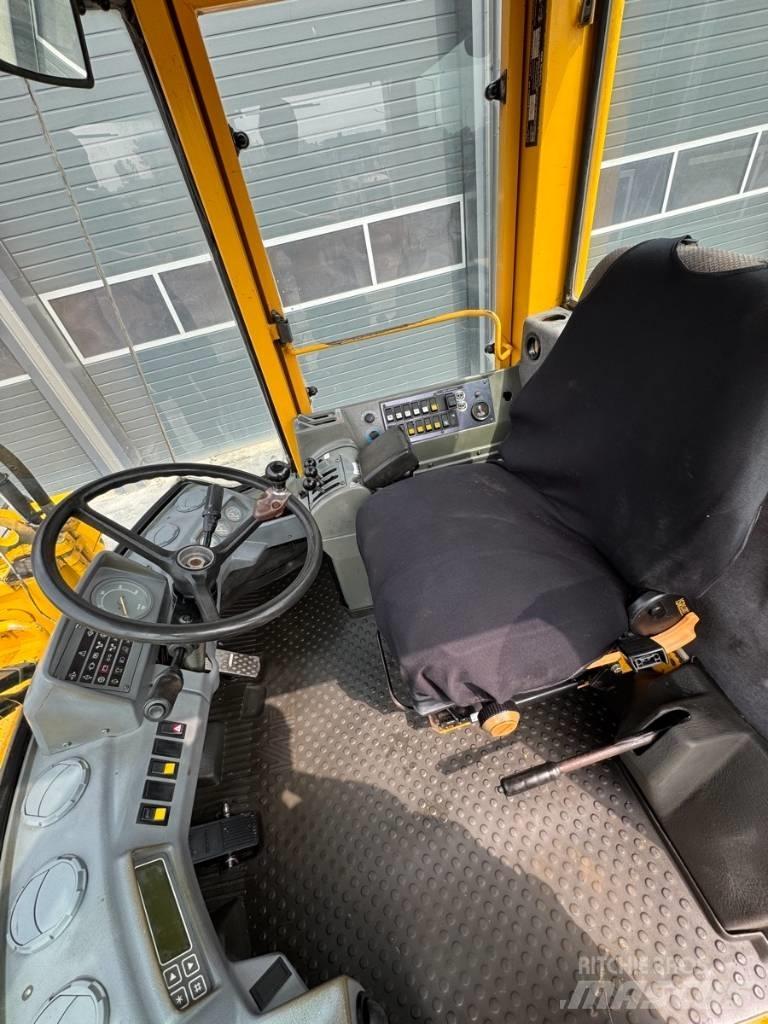 Volvo L90B Læssemaskiner på hjul