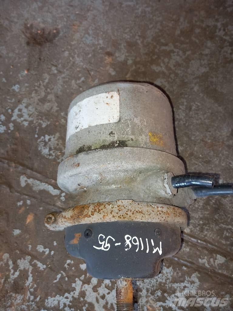 MAN TGS  81504109868 Bremser