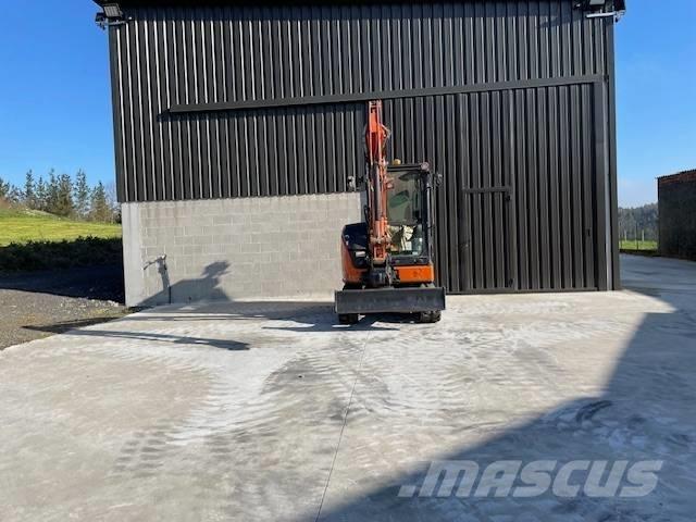 Hitachi u 33 Minigravemaskiner
