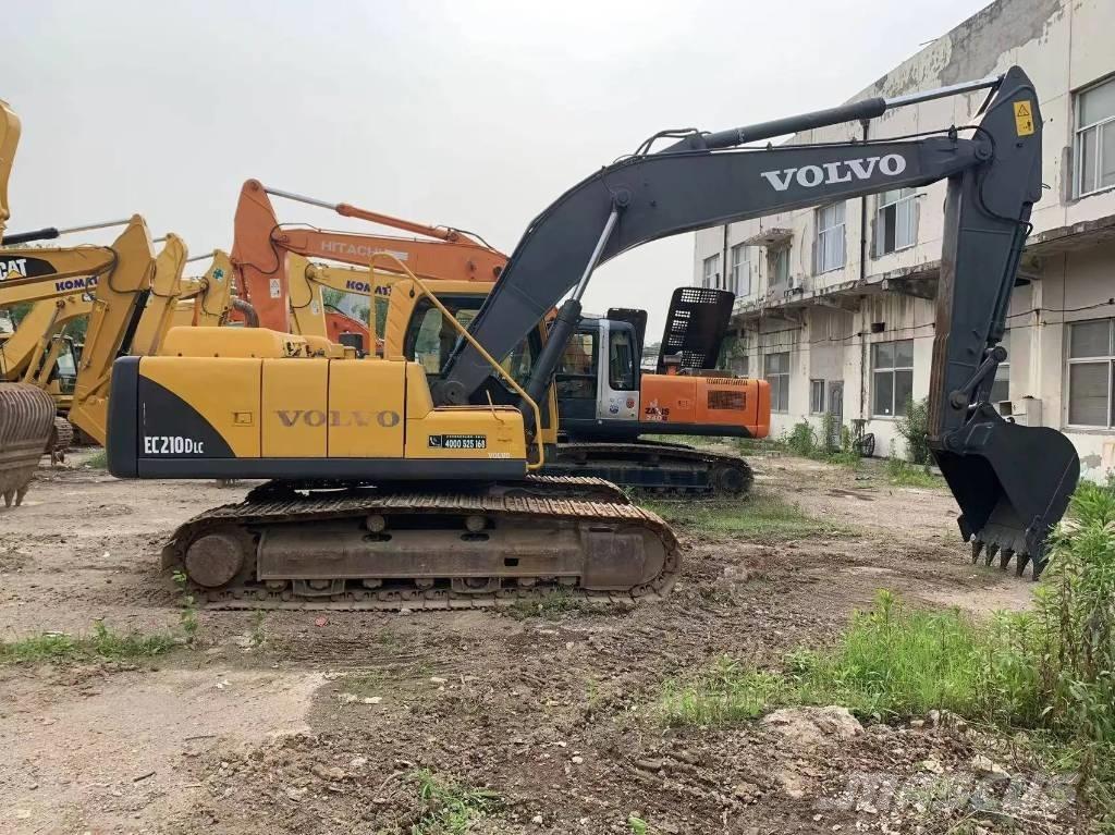 Volvo EC210 Gravemaskiner på larvebånd