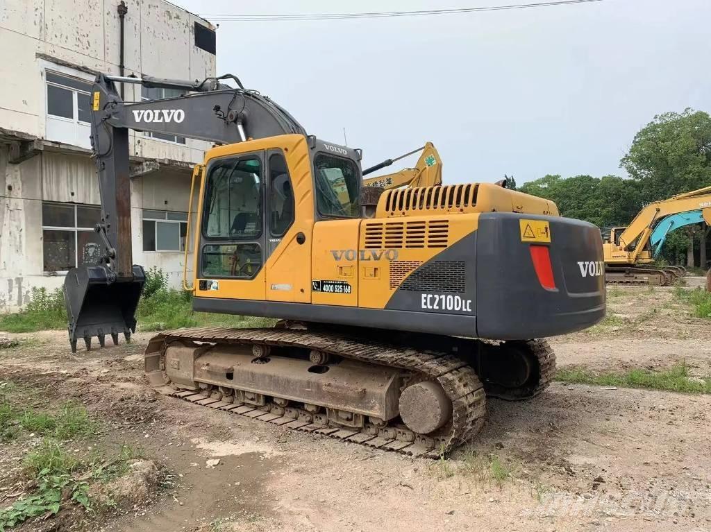 Volvo EC210 Gravemaskiner på larvebånd