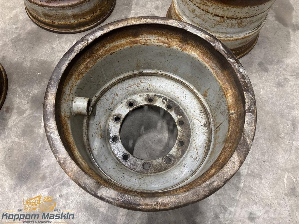 Valmet 860 24x26,5 Dæk, hjul og fælge