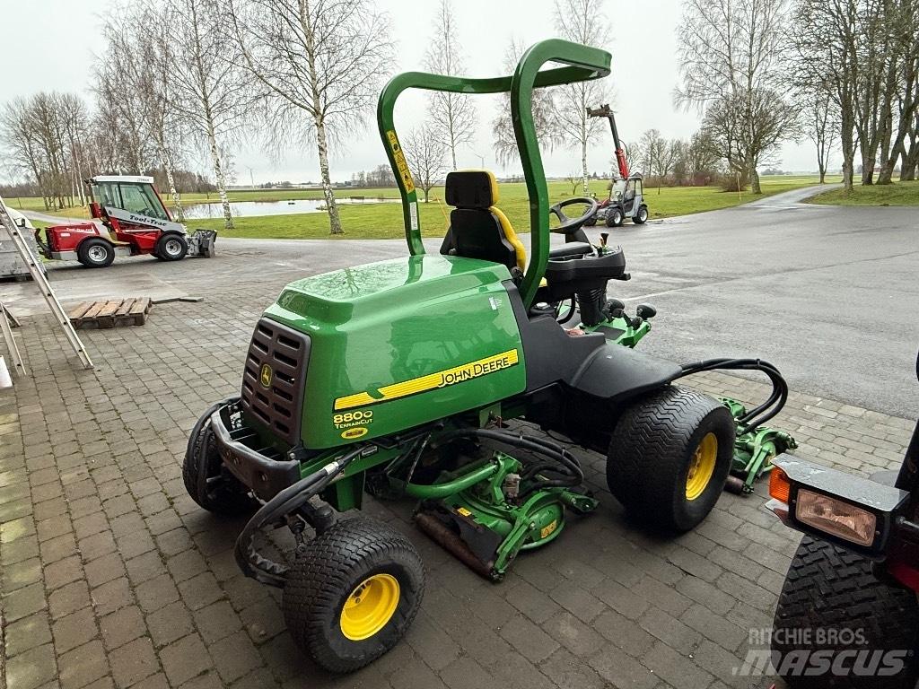 John Deere 8800 Traktorklippere