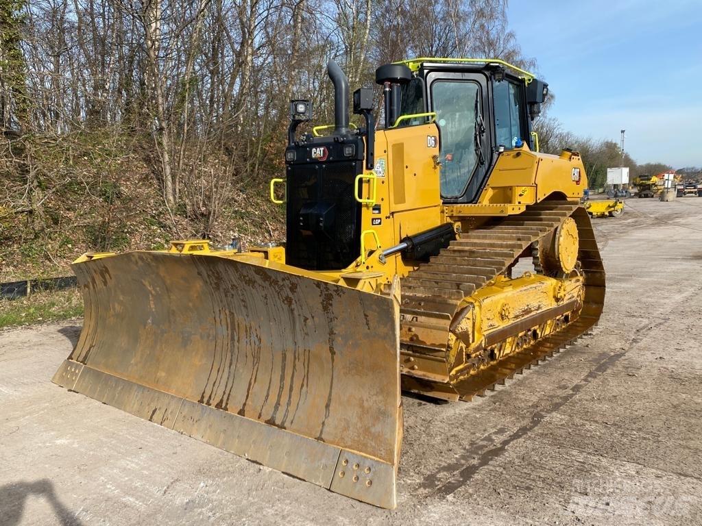 CAT D 6 Bulldozer på larvebånd