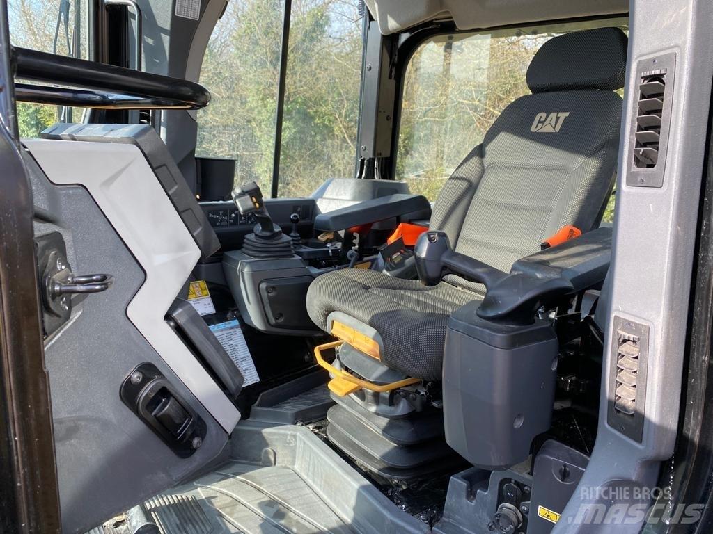 CAT D 6 Bulldozer på larvebånd