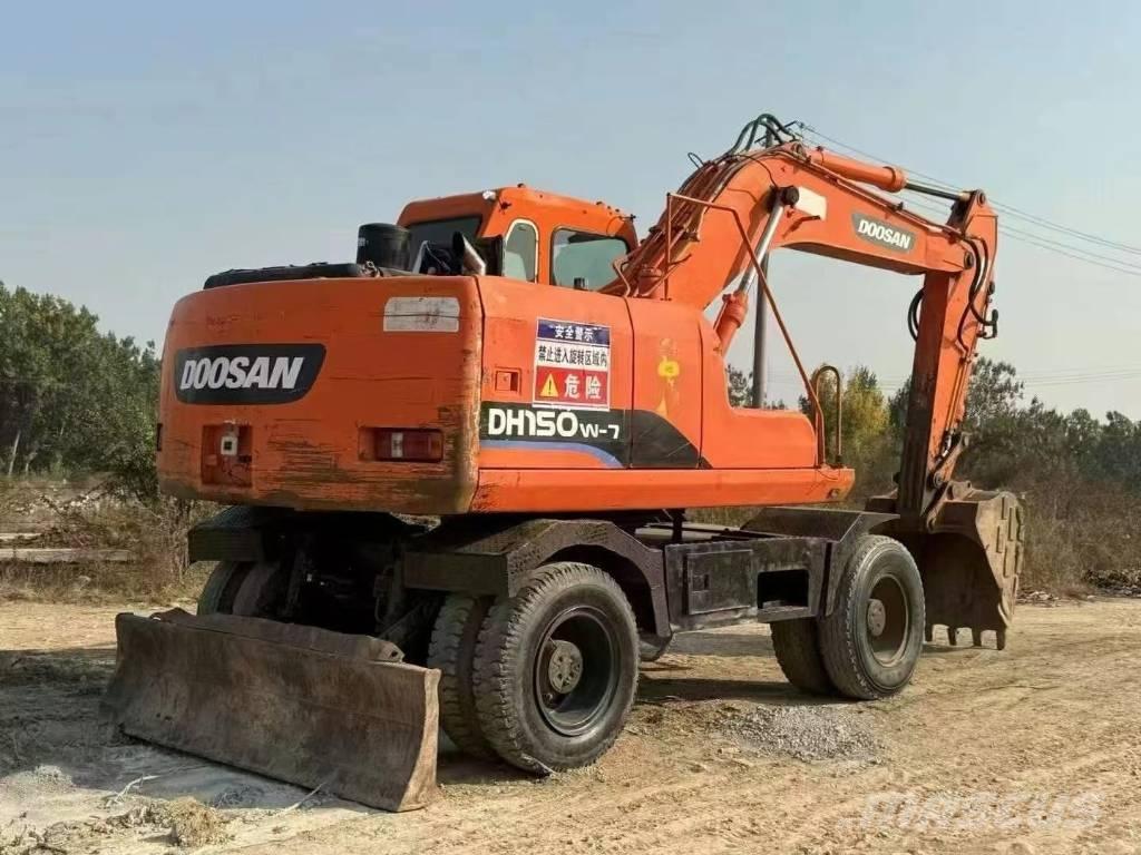 Doosan DH150W Gravemaskiner på hjul