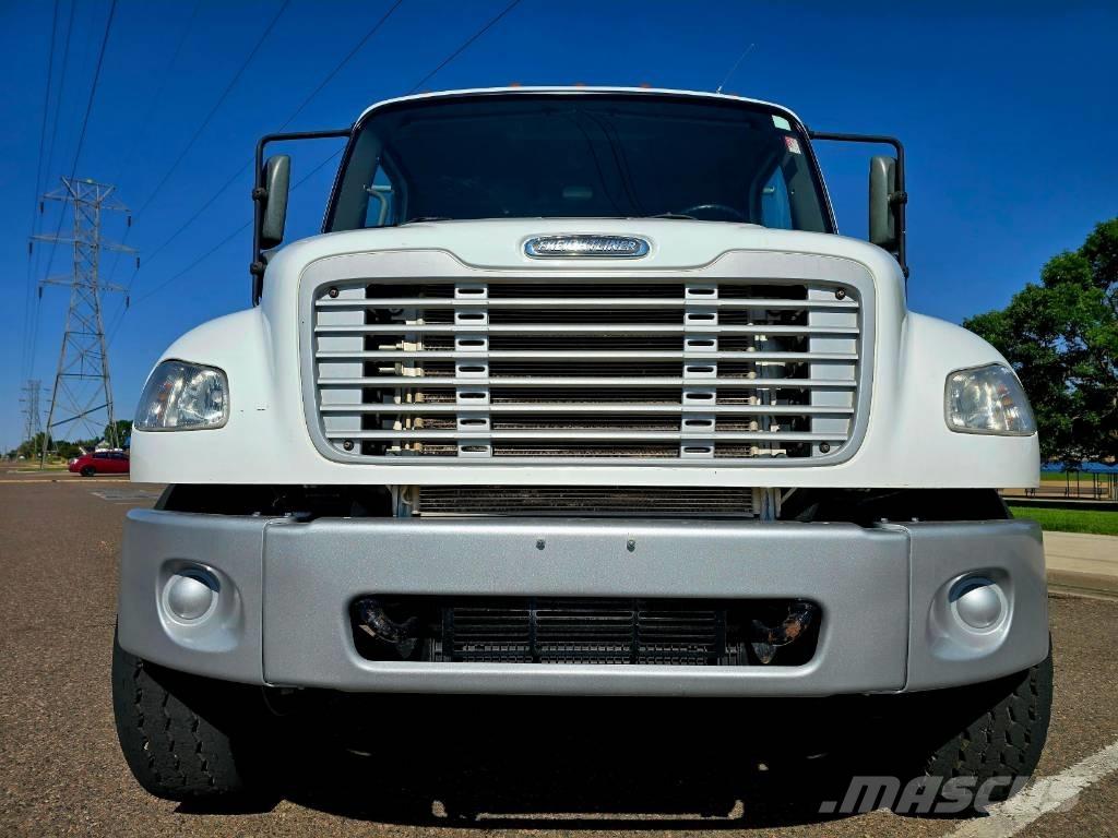 Freightliner M 106 Lastbiler med tip