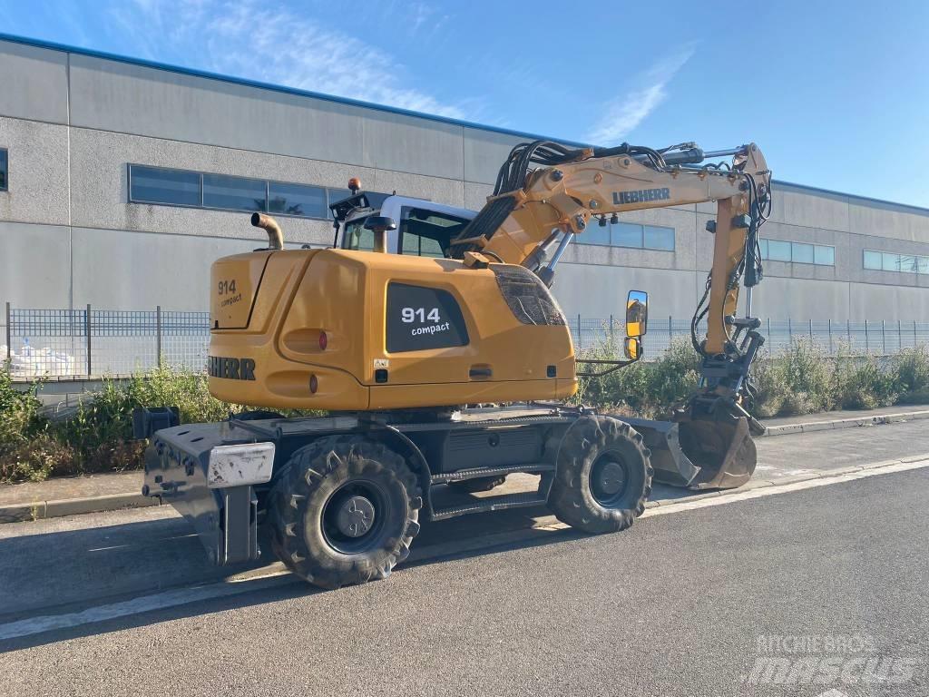 Liebherr A 914 Gravemaskiner på hjul