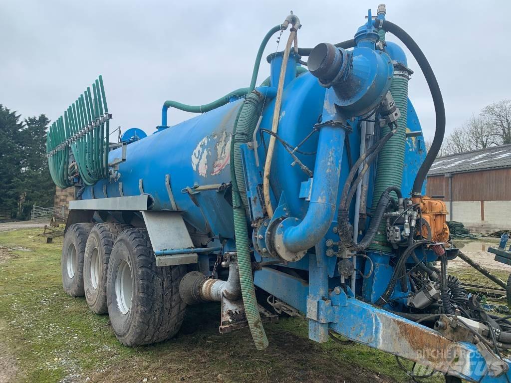  DOME OXY 22000 Gyllevogne/Slamsugere