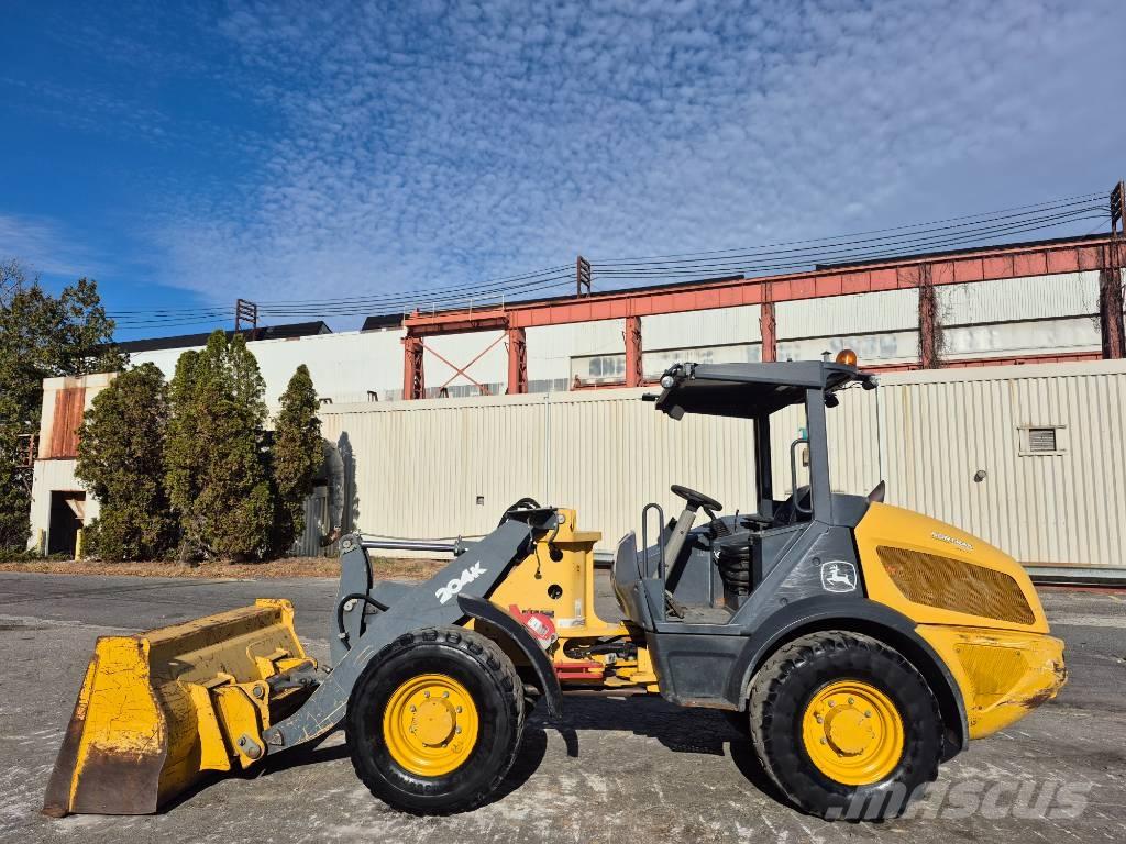 John Deere 204 K Læssemaskiner på hjul