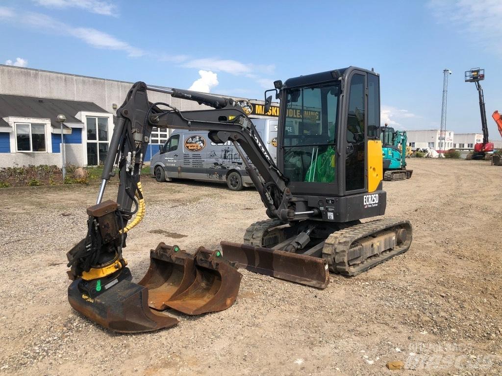 Volvo ECR 25 D Minigravemaskiner