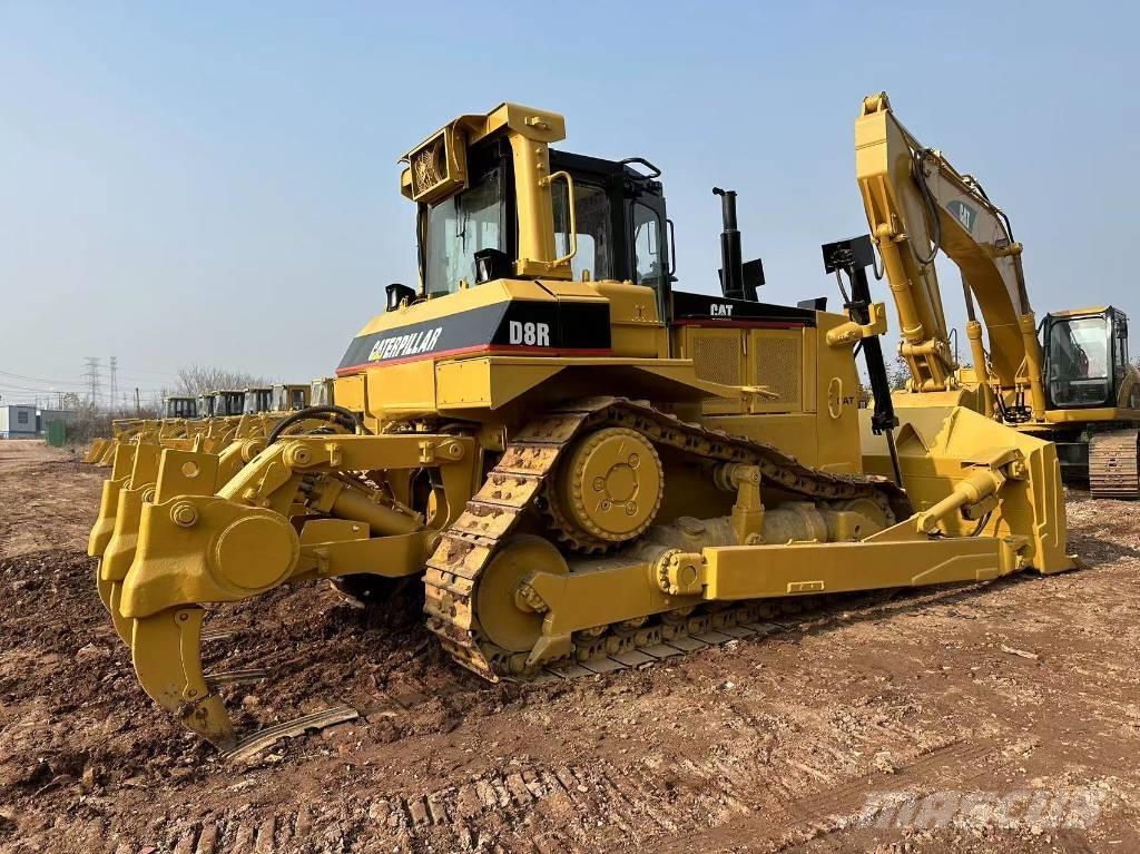 CAT D8R Bulldozer på larvebånd