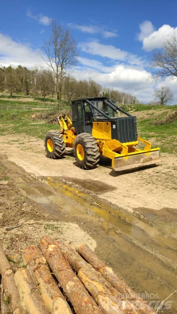 John Deere 640 Udslæbningstraktorer