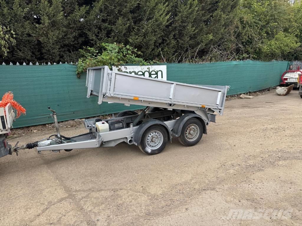 Ifor Williams 8 x 5 Anhænger med tip