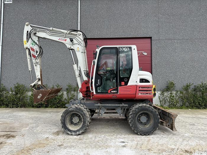 Takeuchi TB295W Gravemaskiner på hjul