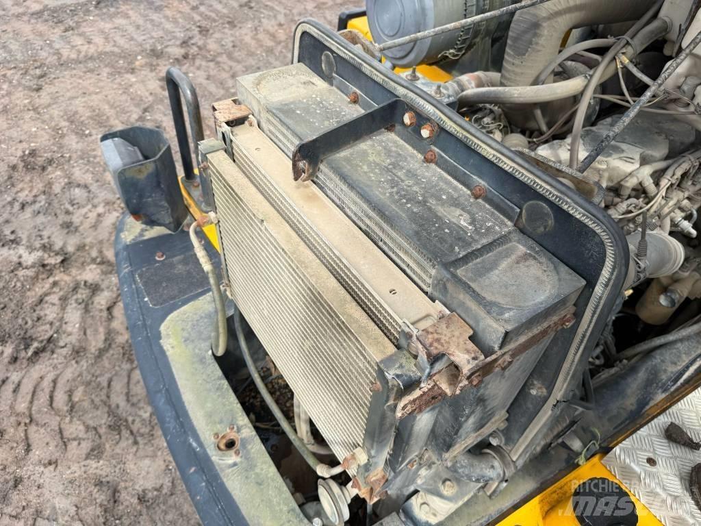 JCB 722 Terrængående lastbiler