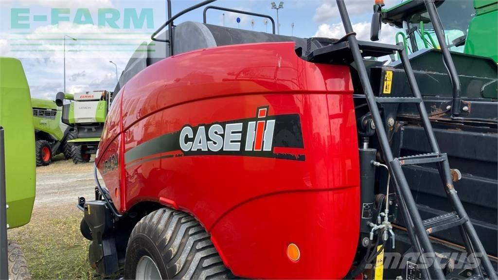 Case IH LB434 Pressere til firkantede baller