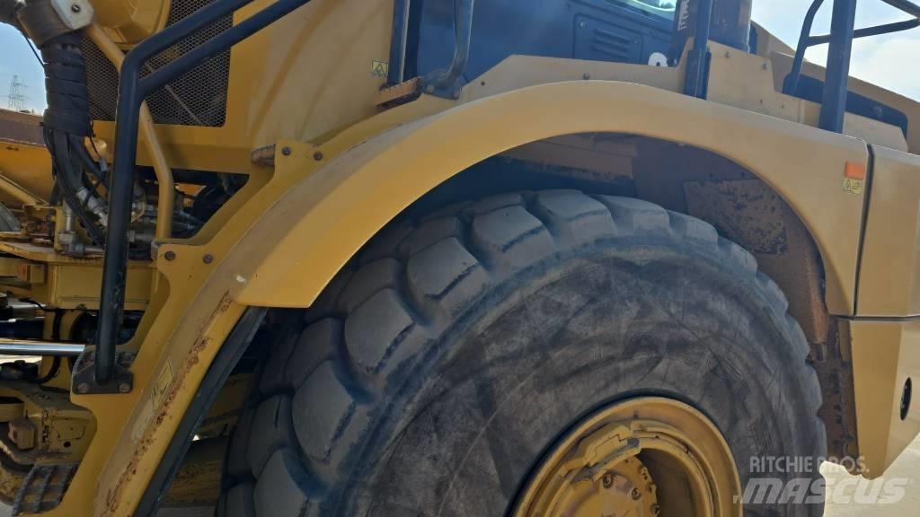 CAT 745 Terrængående lastbiler
