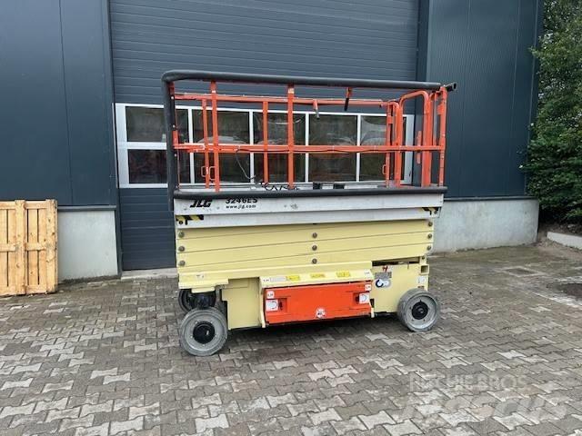 JLG 3246 ES Saxlifte