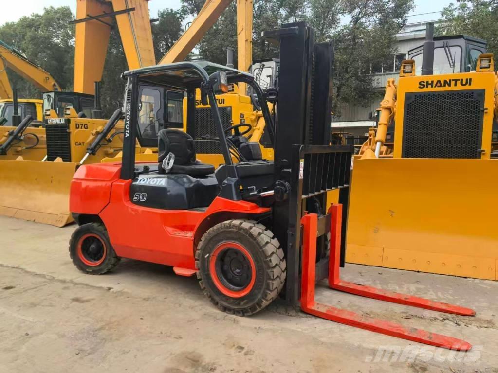 Toyota 7FD50 Diesel gaffeltrucks