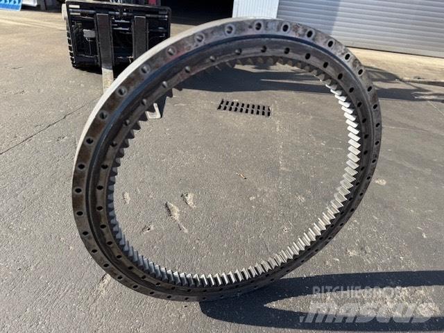 Volvo EW 140 BEARING Gear
