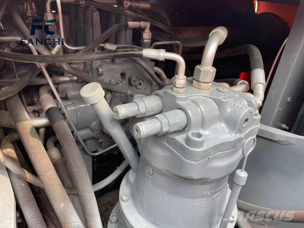 Hitachi EX 200 Gravemaskiner på larvebånd