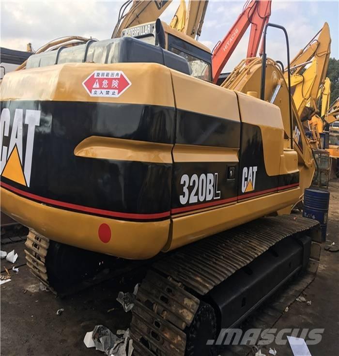 CAT 320 B L Gravemaskiner på larvebånd