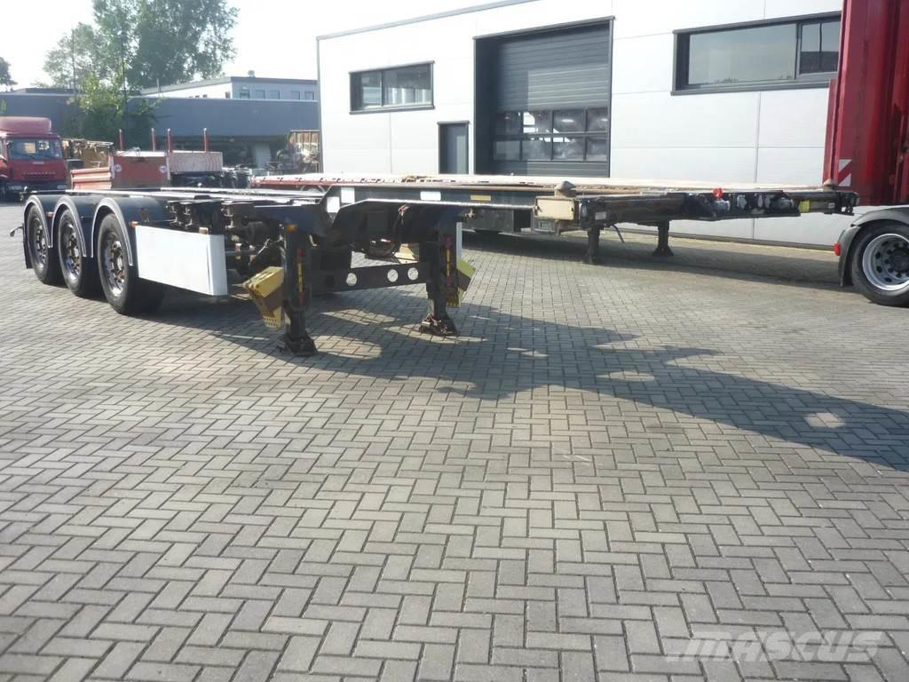 M&V Euro 902 K Semi-trailer med containerramme