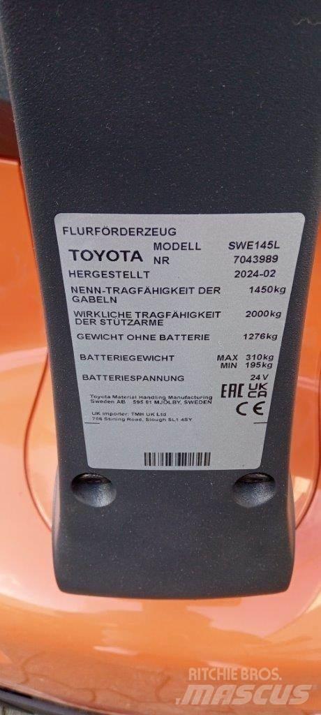 Toyota BT SWE145L Gaffelstabler med gående fører