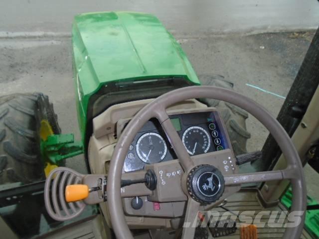 John Deere 6115 M Traktorer