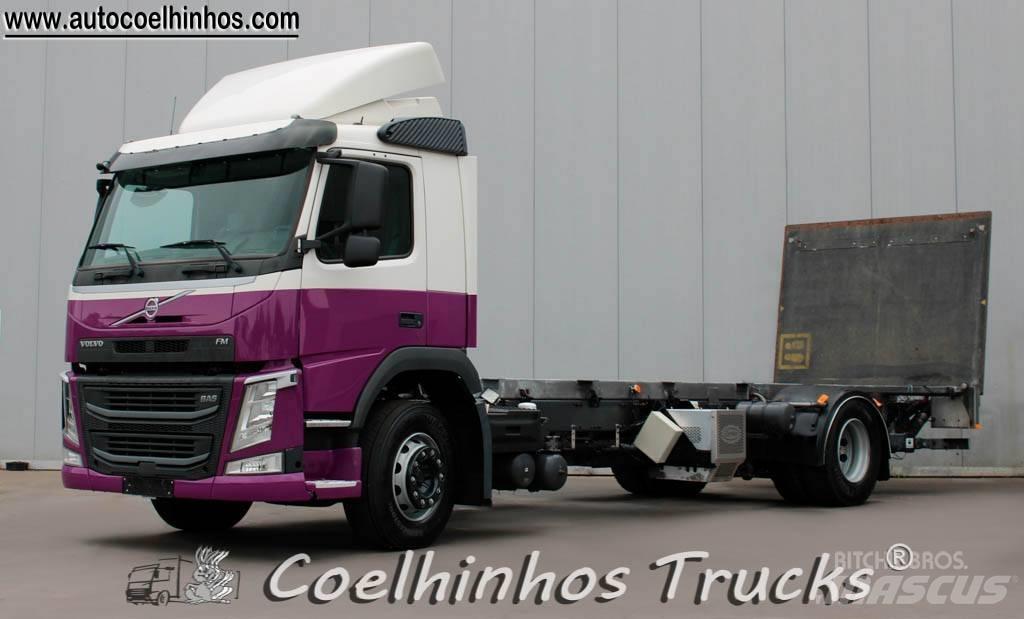 Volvo FM 330 Chassis