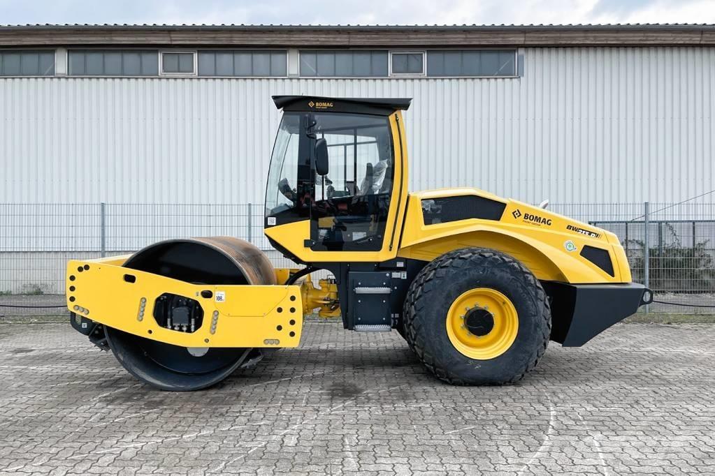 Bomag BW 213 D-5 Enkelt tromle
