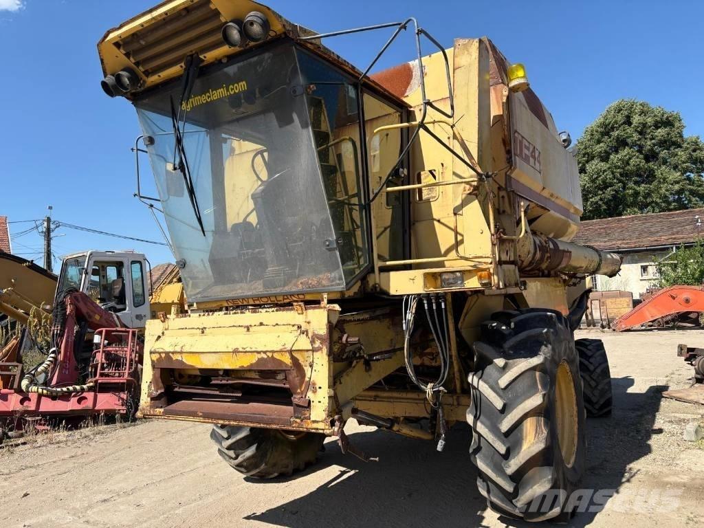 New Holland TF 44 Mejetærskere