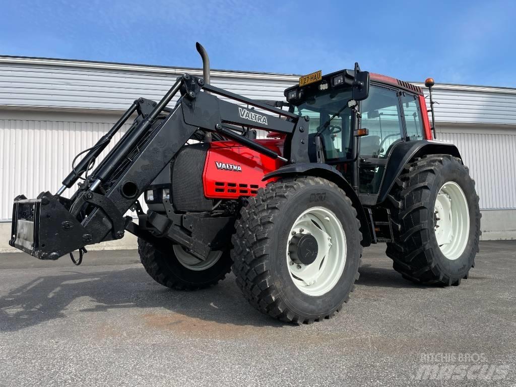 Valtra X 120 Traktorer
