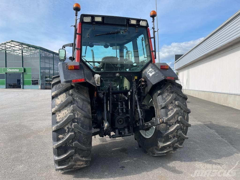 Valtra X 120 Traktorer
