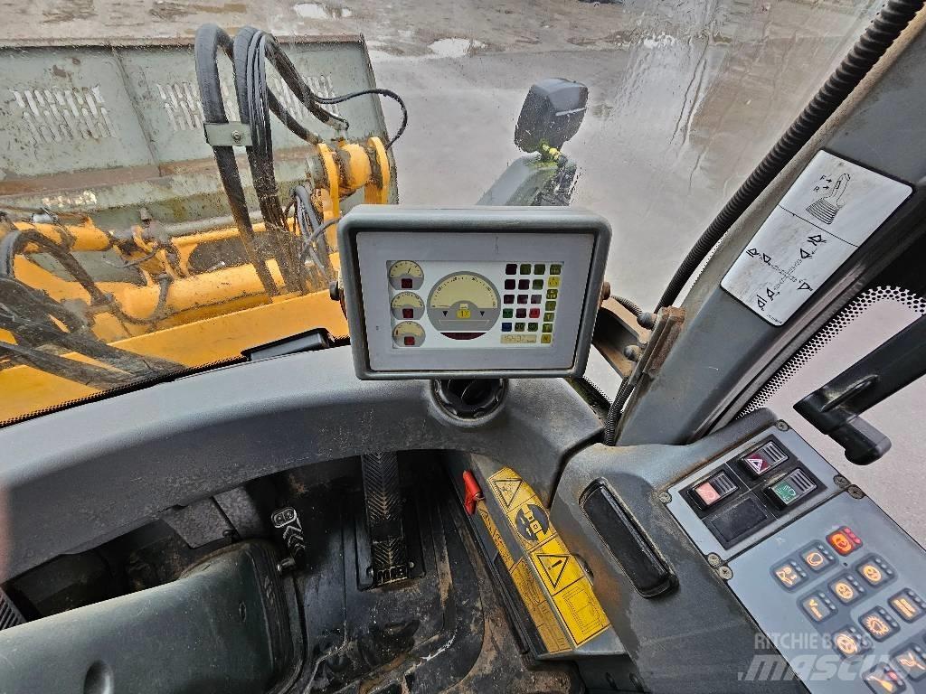 Liebherr L 524 Læssemaskiner på hjul
