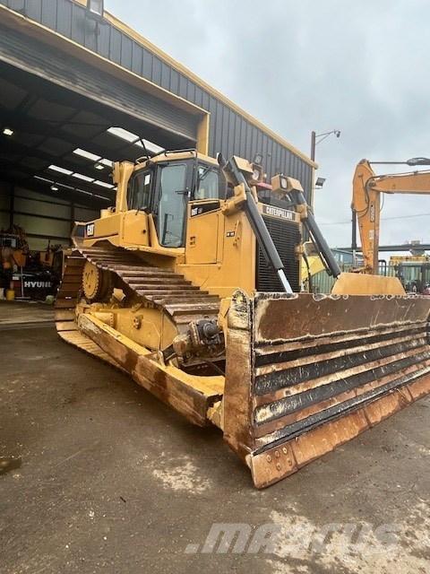 CAT D 6 T LGP Bulldozer på larvebånd