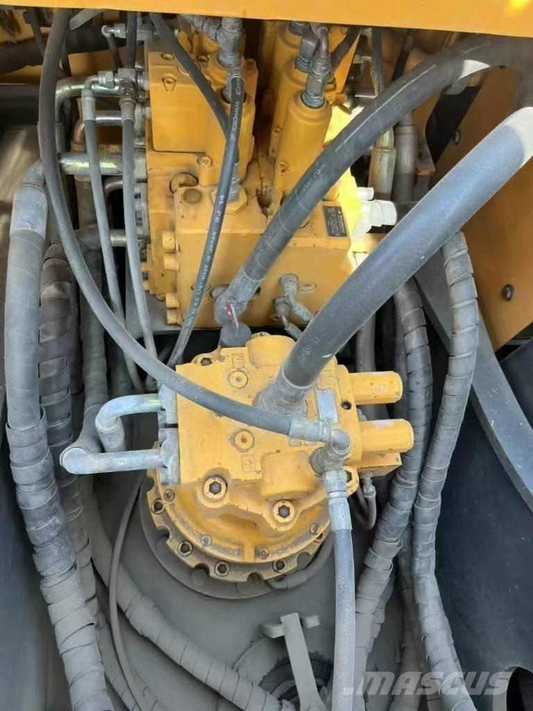Hyundai 215VS Gravemaskiner på larvebånd