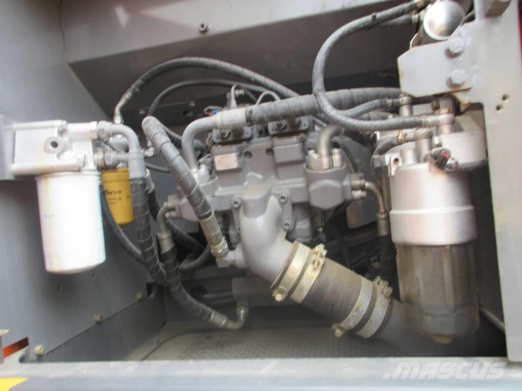 Hitachi Zaxis  200-3G Gravemaskiner på larvebånd