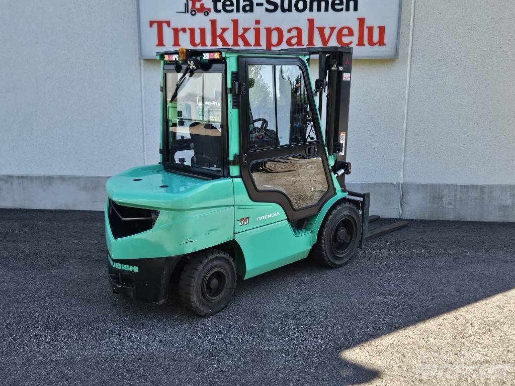 Mitsubishi FD35N Diesel gaffeltrucks