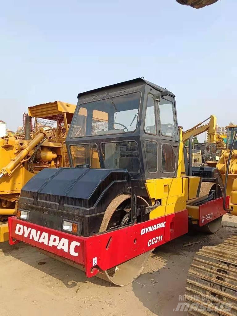 Dynapac CC 211 Tvilling tromle