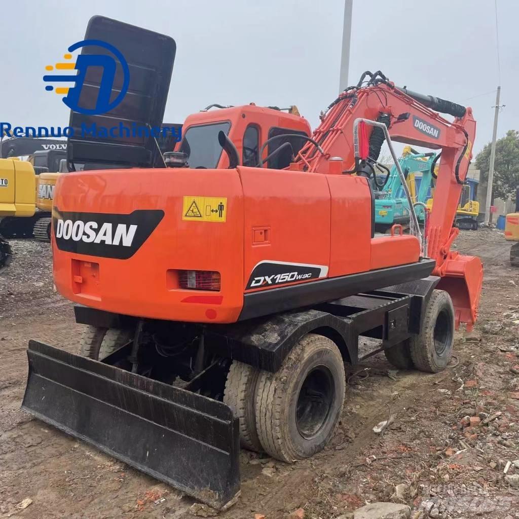 Doosan DX150W-7 Gravemaskiner på hjul