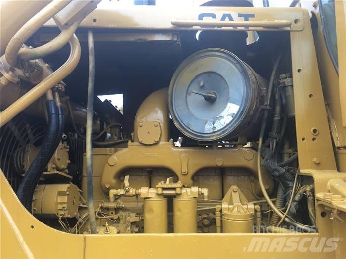 CAT D 8 H Bulldozer på larvebånd