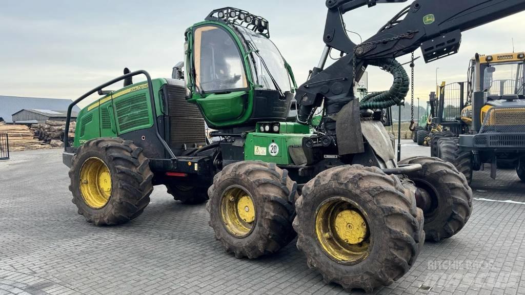 John Deere 1270 E Skovningsmaskiner