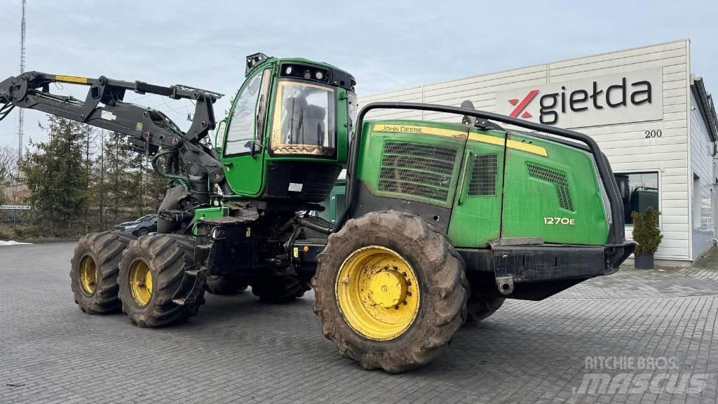 John Deere 1270 E Skovningsmaskiner
