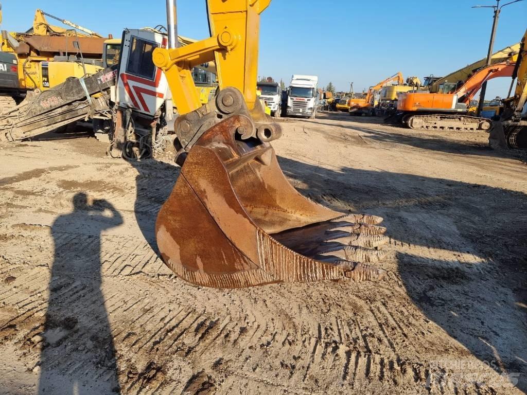 CASE CX 210 LC Gravemaskiner på larvebånd