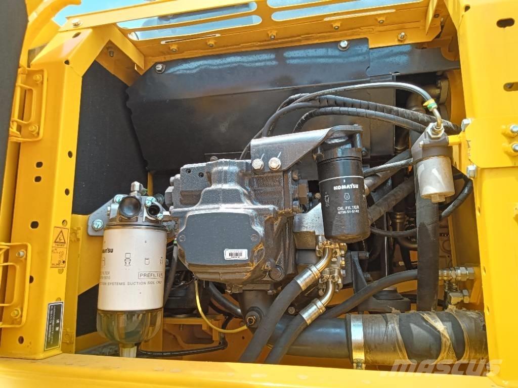 Komatsu PC 240 LC Gravemaskiner på larvebånd