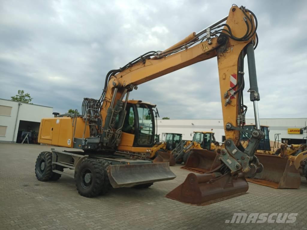 Liebherr A 924 Gravemaskiner på hjul